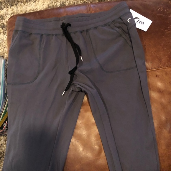 Zyia Gray Unwind Jogger 